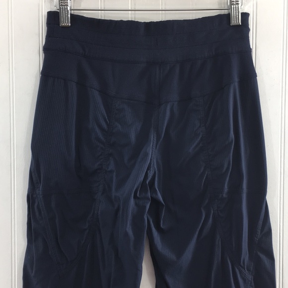 Lululemon Athletica Blue Stripes Jogger Pants Womens 4 Dance Studio - Picture 5 of 8